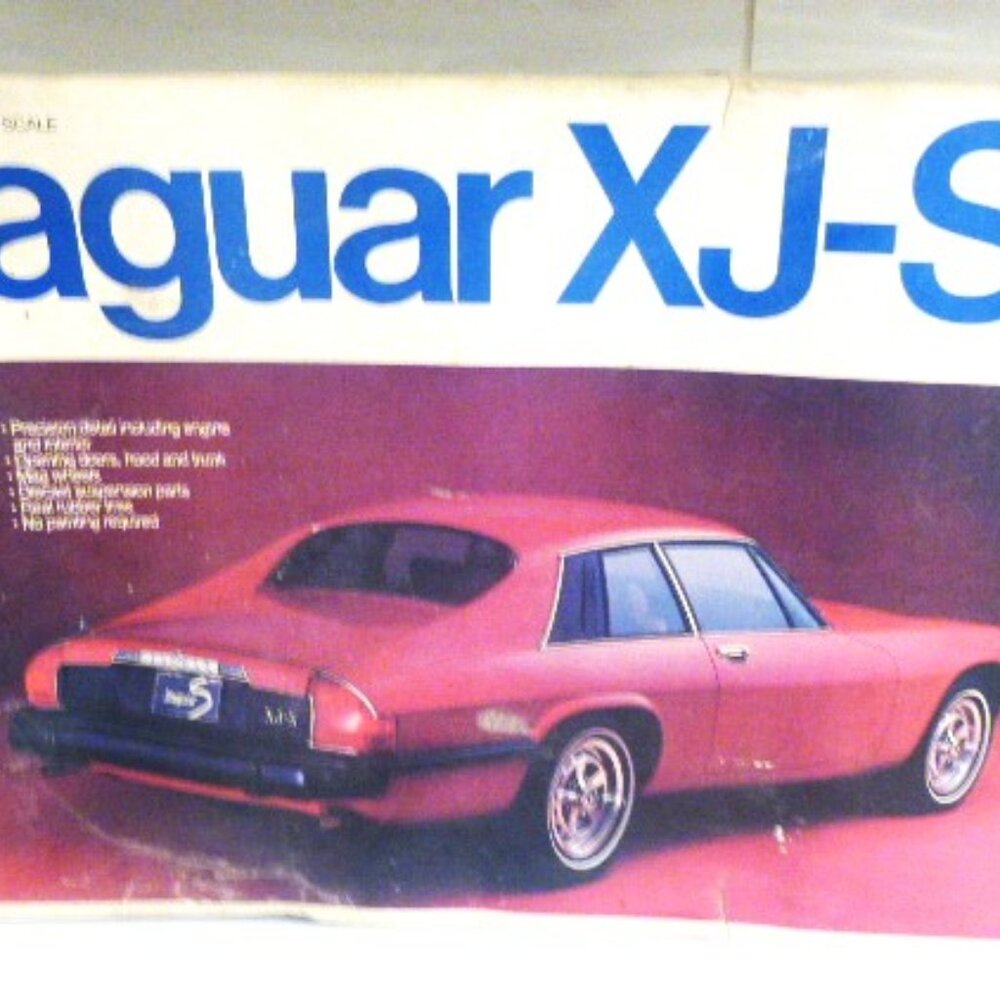 RARE Entex Jaguar XJ-S 1/16 Scale Model Kit Japan Precision Detail Diecast Model